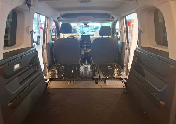 Toyota Proace City Verso cena 122900 przebieg: 3, rok produkcji 2023 z Bełżyce małe 67